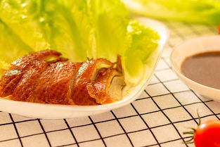 从餐桌到指尖 食品与电子产品的现代生活交响曲